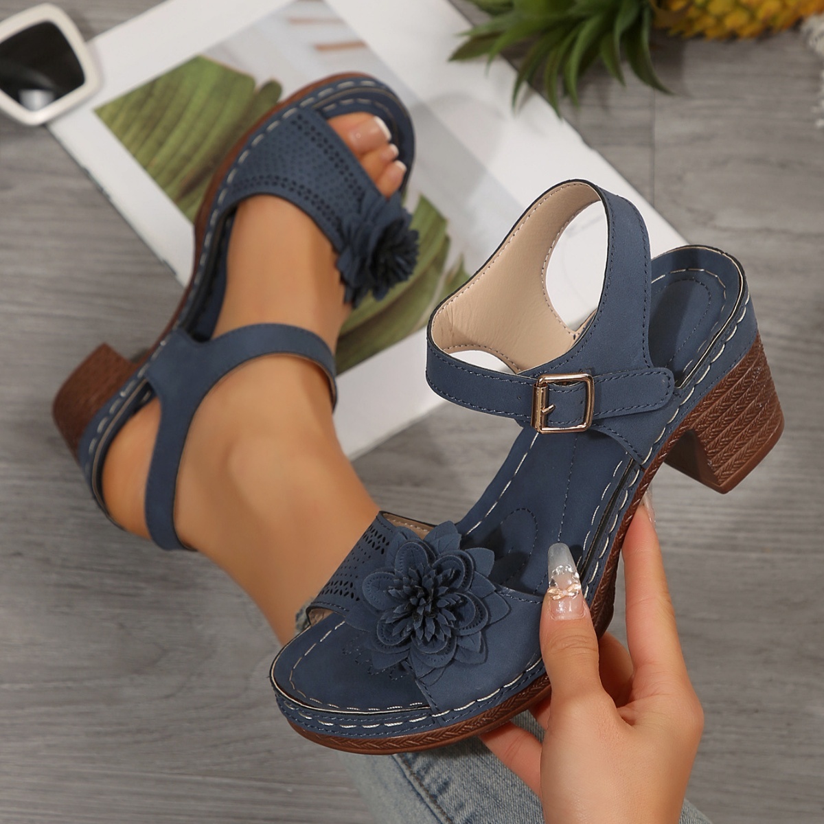 Floral Decor Buckle Ankle Strap Block Heel Sandals