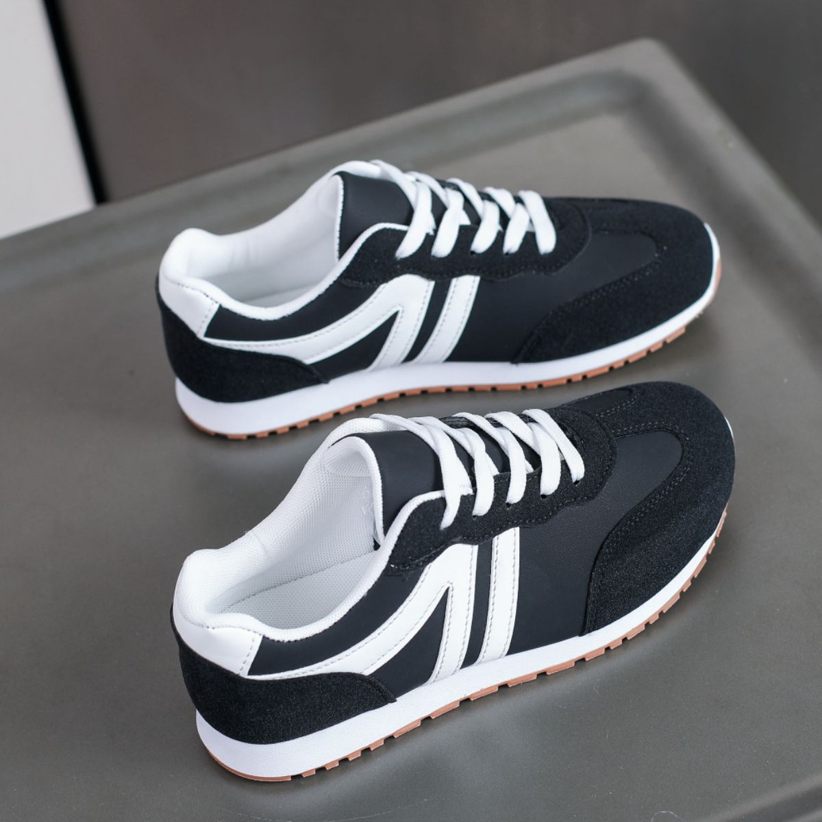 Round Toe Flats Sneakers