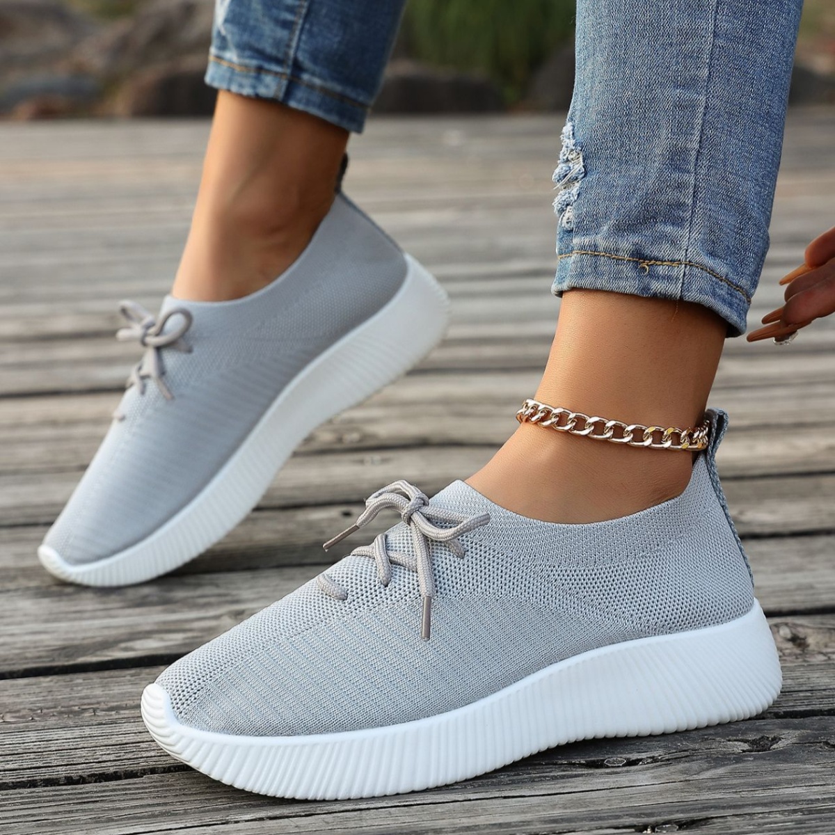 Round Toe Lace Up Sneakers