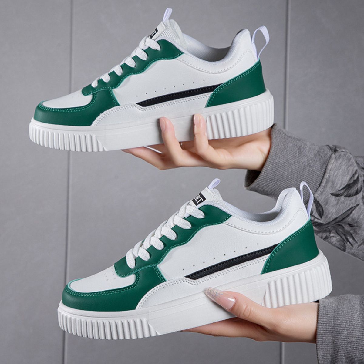 Lace Up Contrast Platform Sneakers
