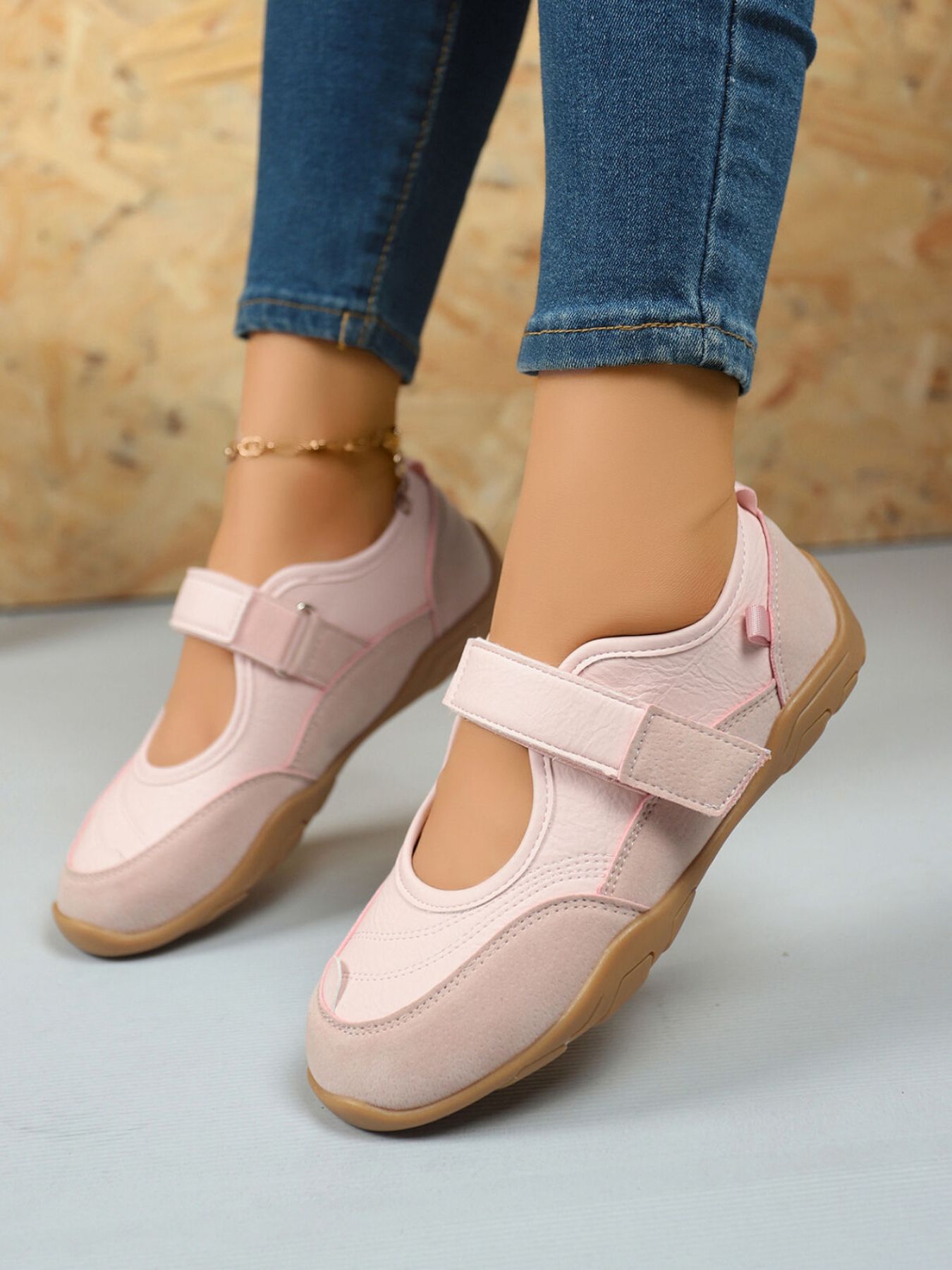 Round Toe Flats Velcro Strap Loafers