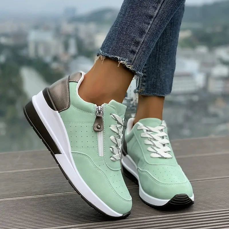 Round Toe Lace Up Sneakers