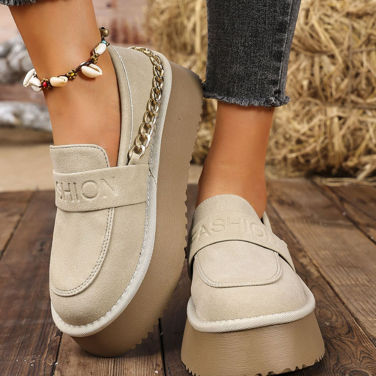 Round Toe Platform Loafers