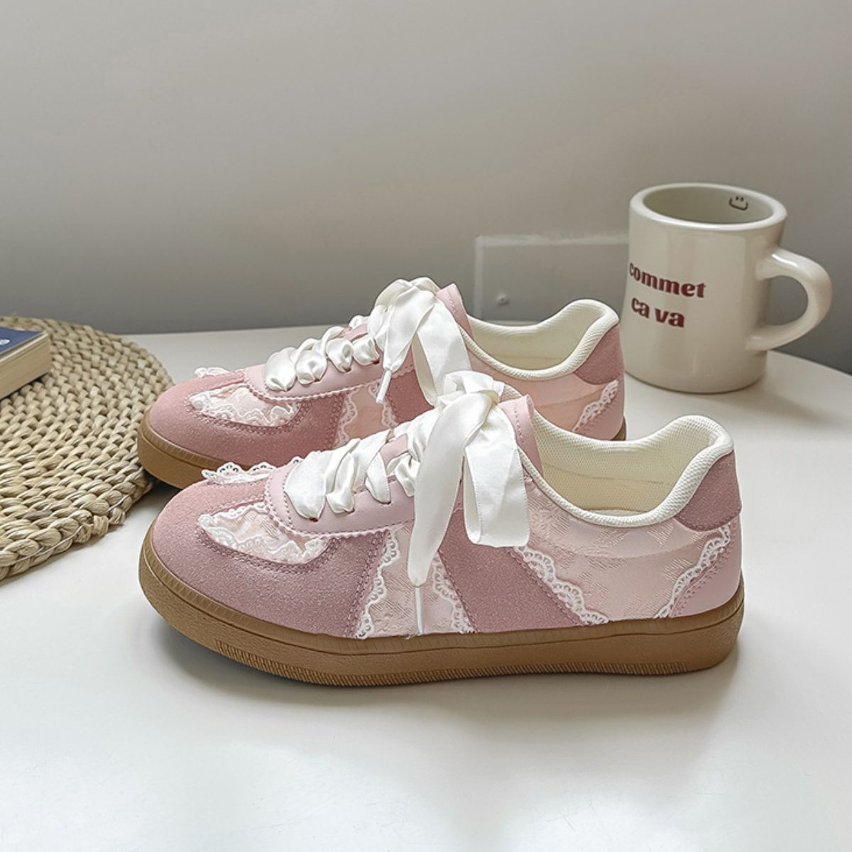 Round Toe Flats Sneakers