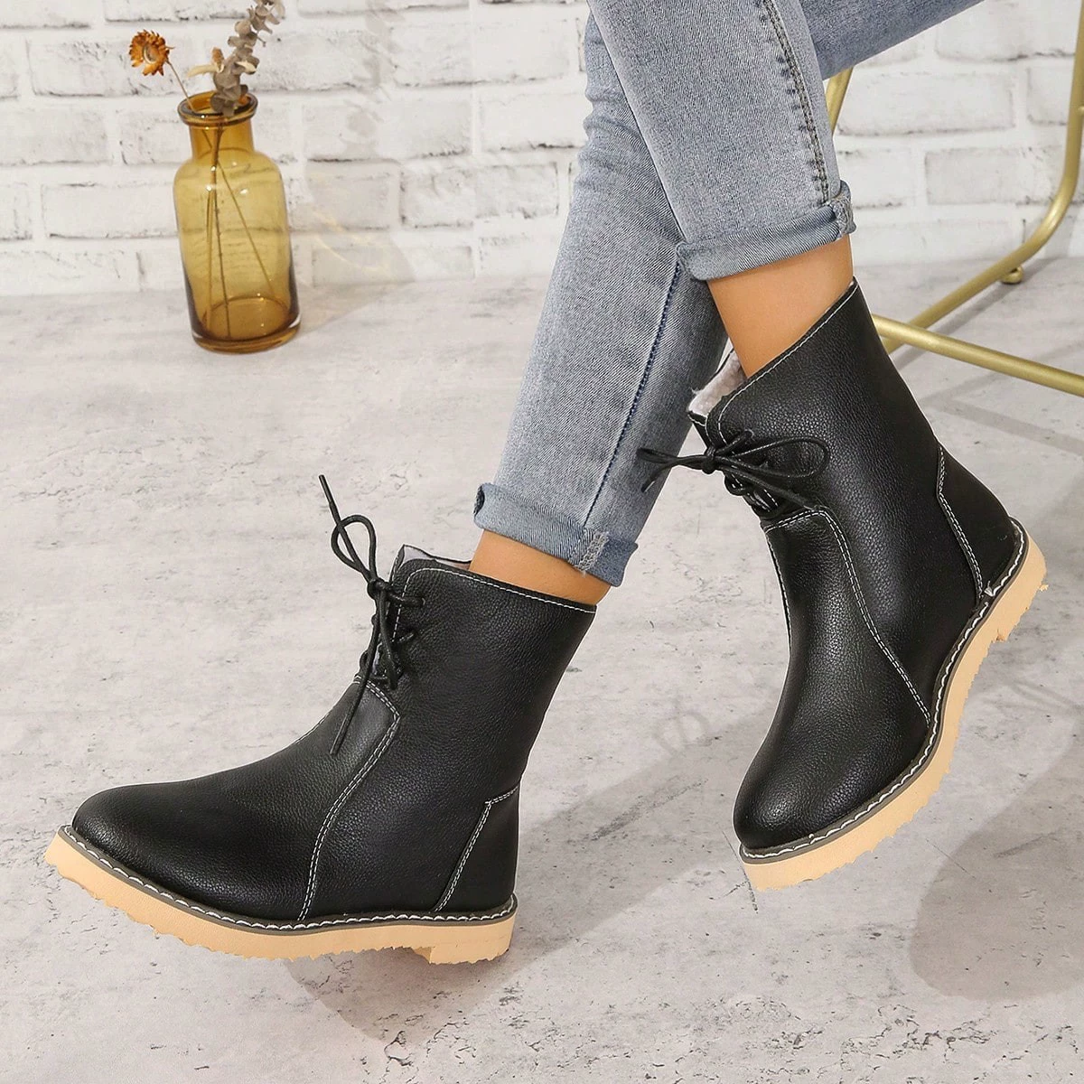 Round Toe Platform Boots