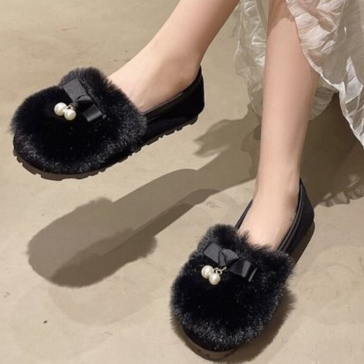 Fuzzy Pearl Bowknot Slip-Ons