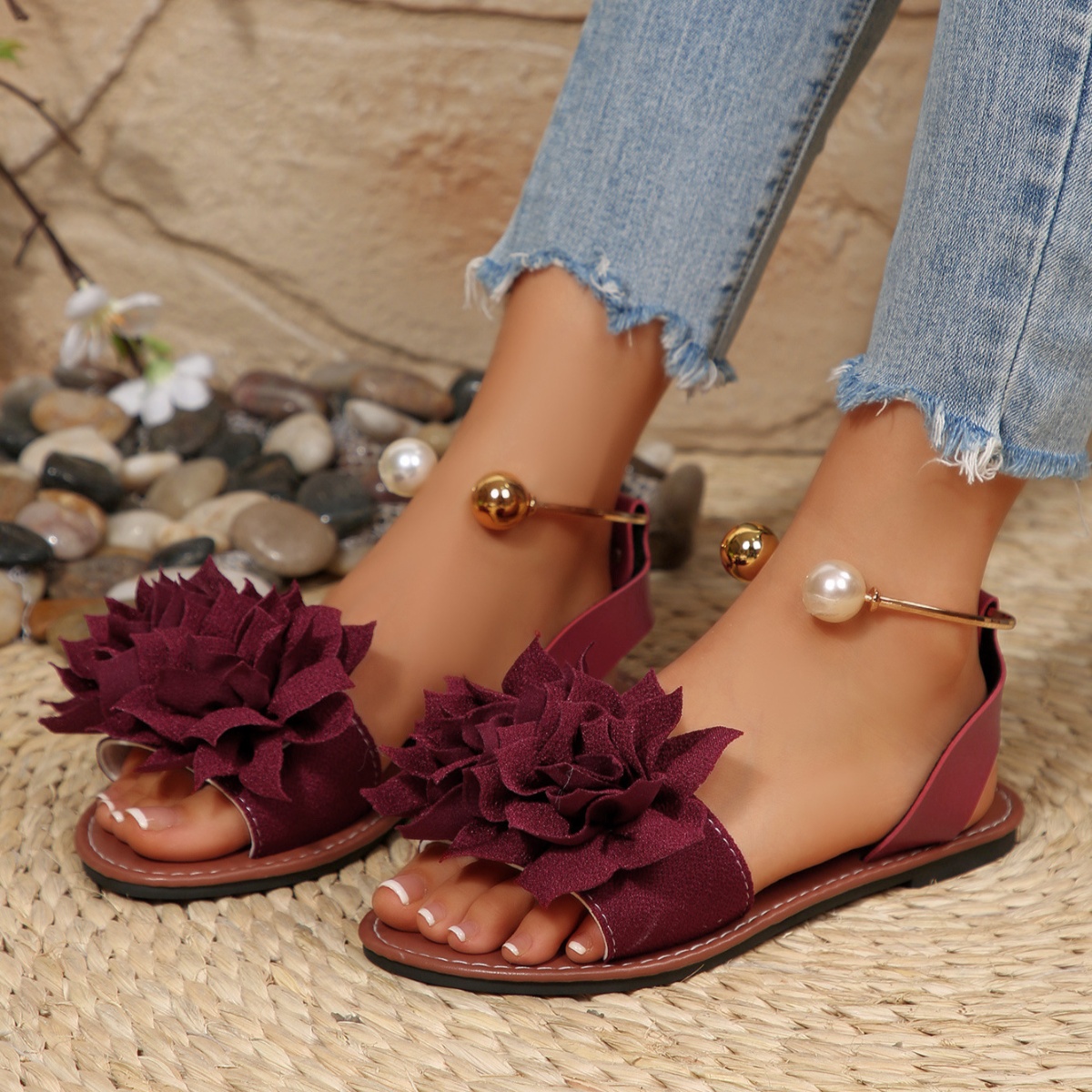 Floral Decor Flat Sandals