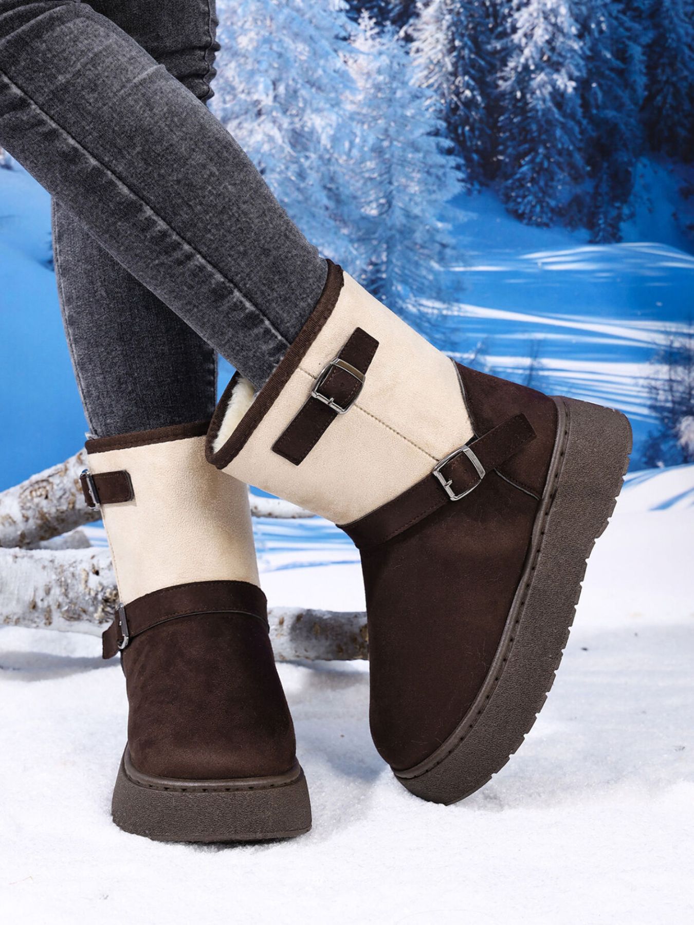 Round Toe Platform Boots