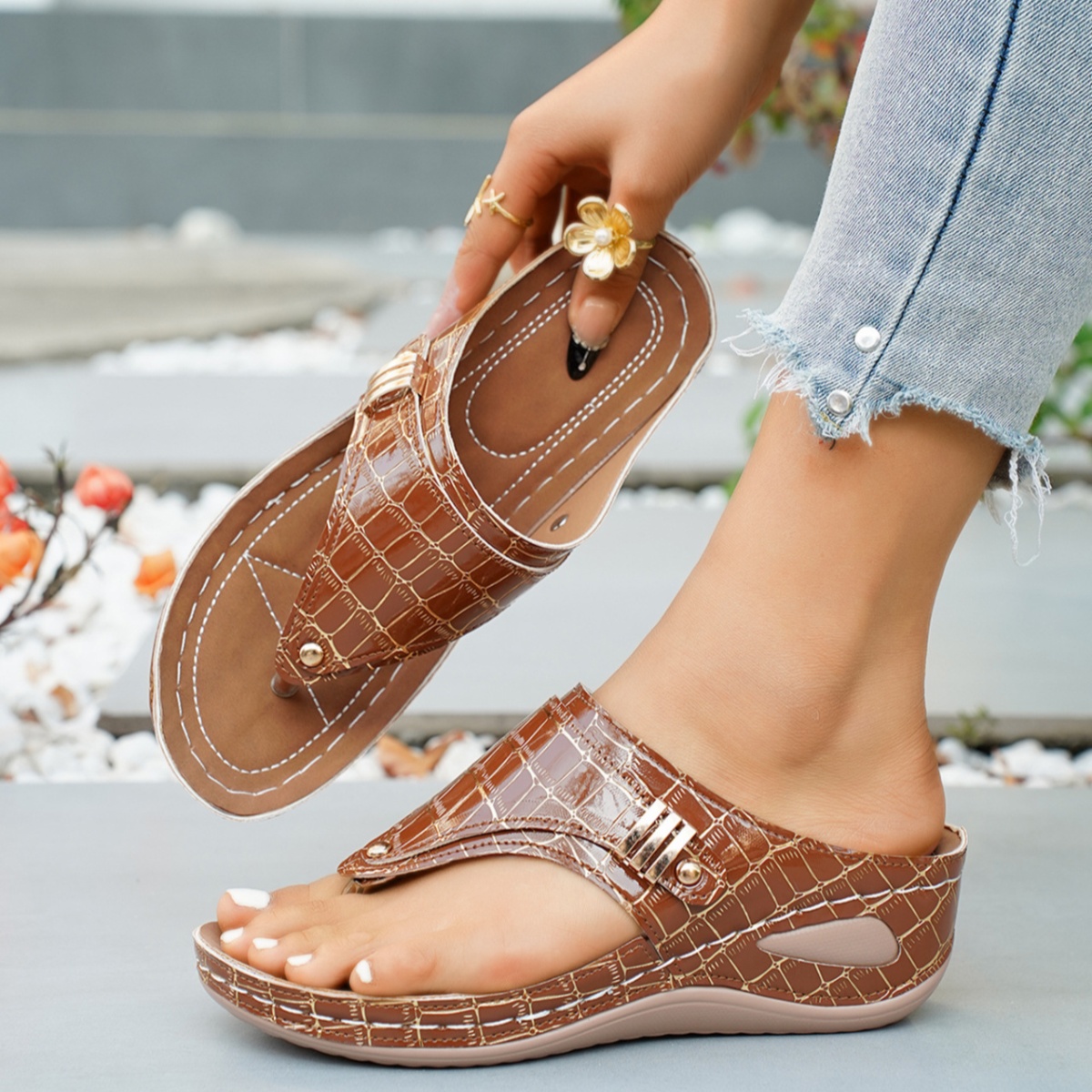 Toe Post Wedge Sandals