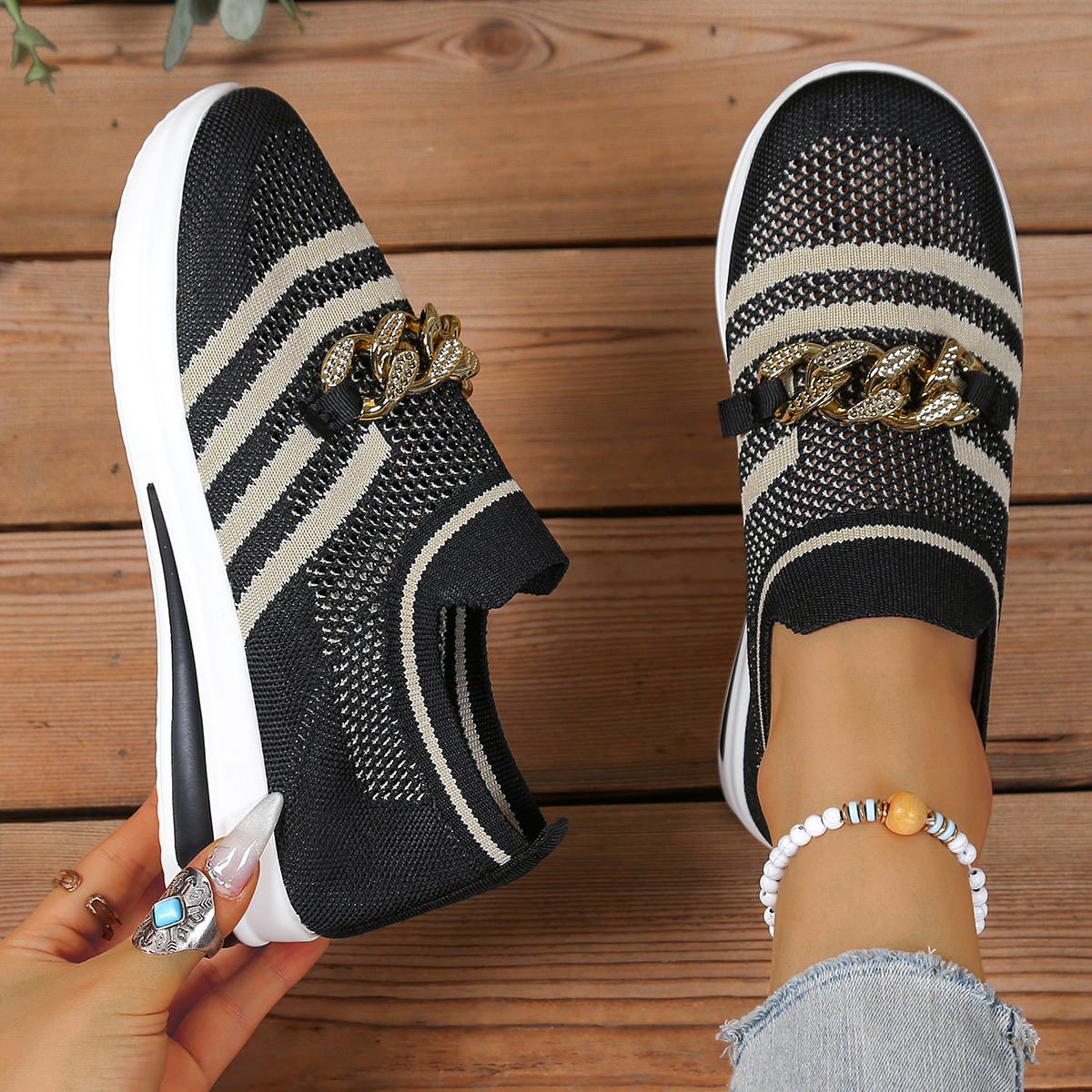 Breathable Mesh Round Toe Slip-Ons