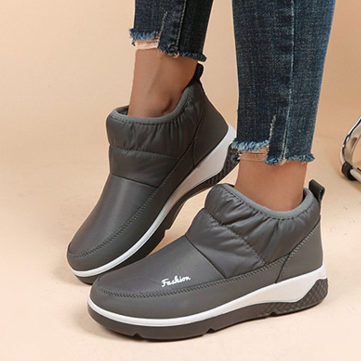 Warm Round Toe Boots