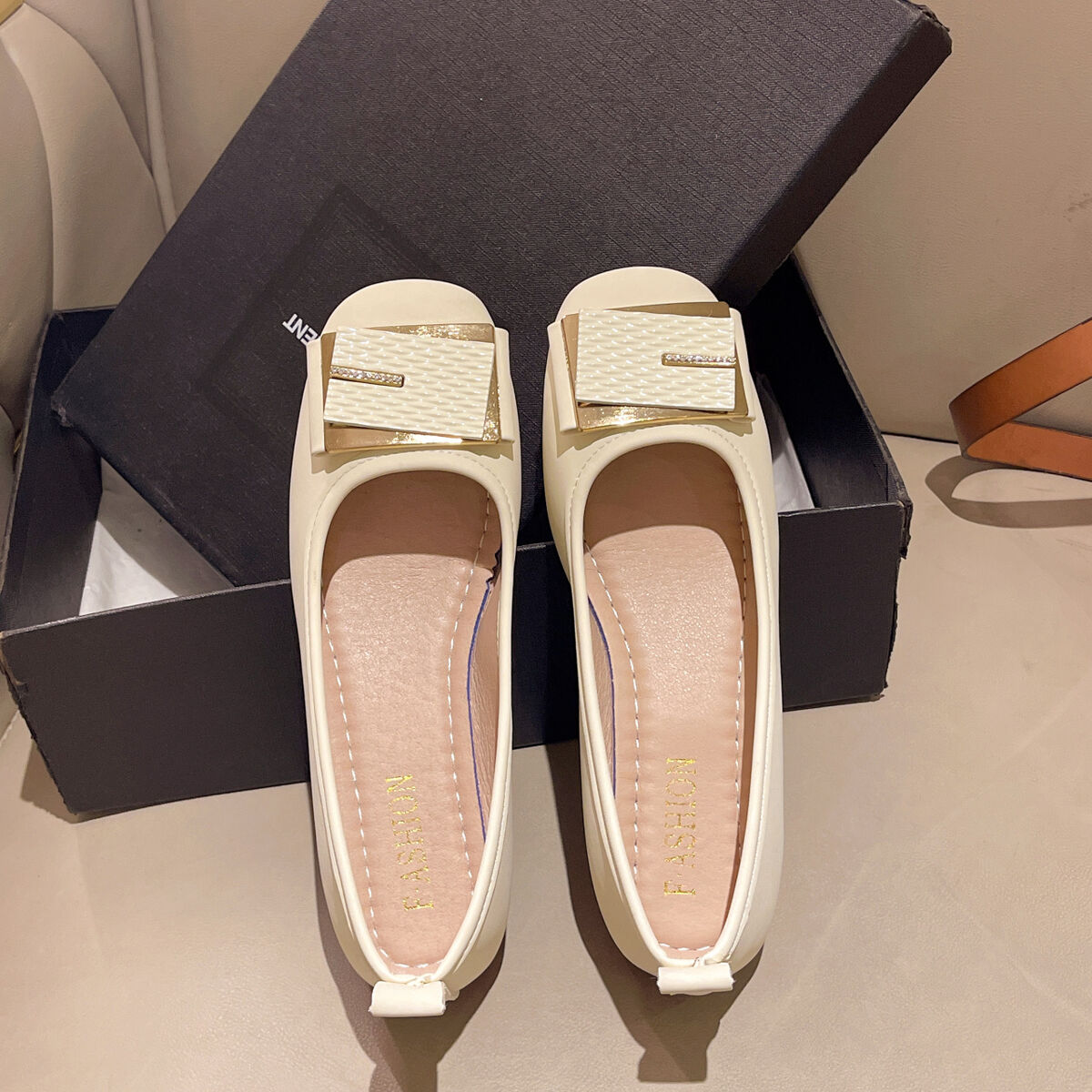 Round Toe Block Heels Slip-Ons