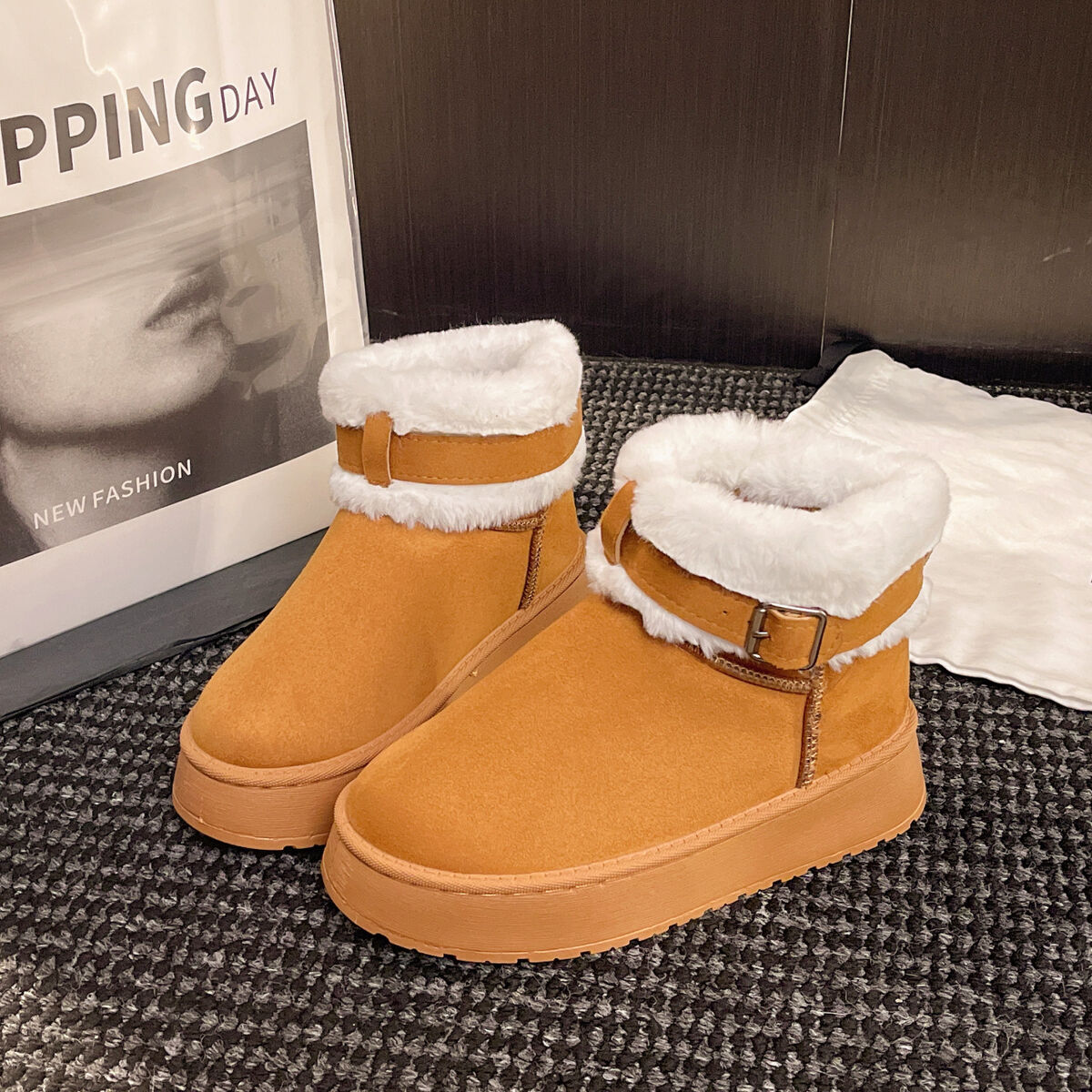 Round Toe Platform Fleece-Lined Winter Boots
