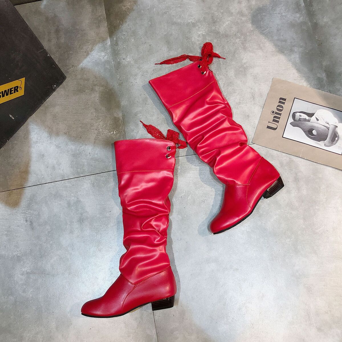 Round Toe Low Heel Boots
