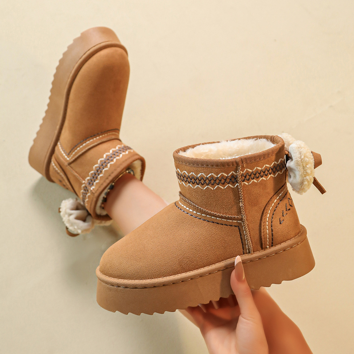 Round Toe Platform Boots