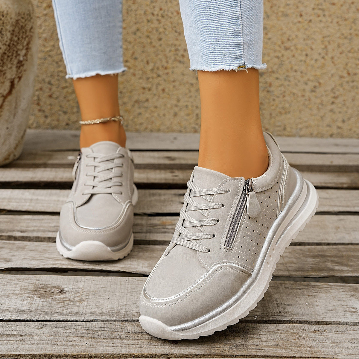 Round Toe Lace Up Sneakers