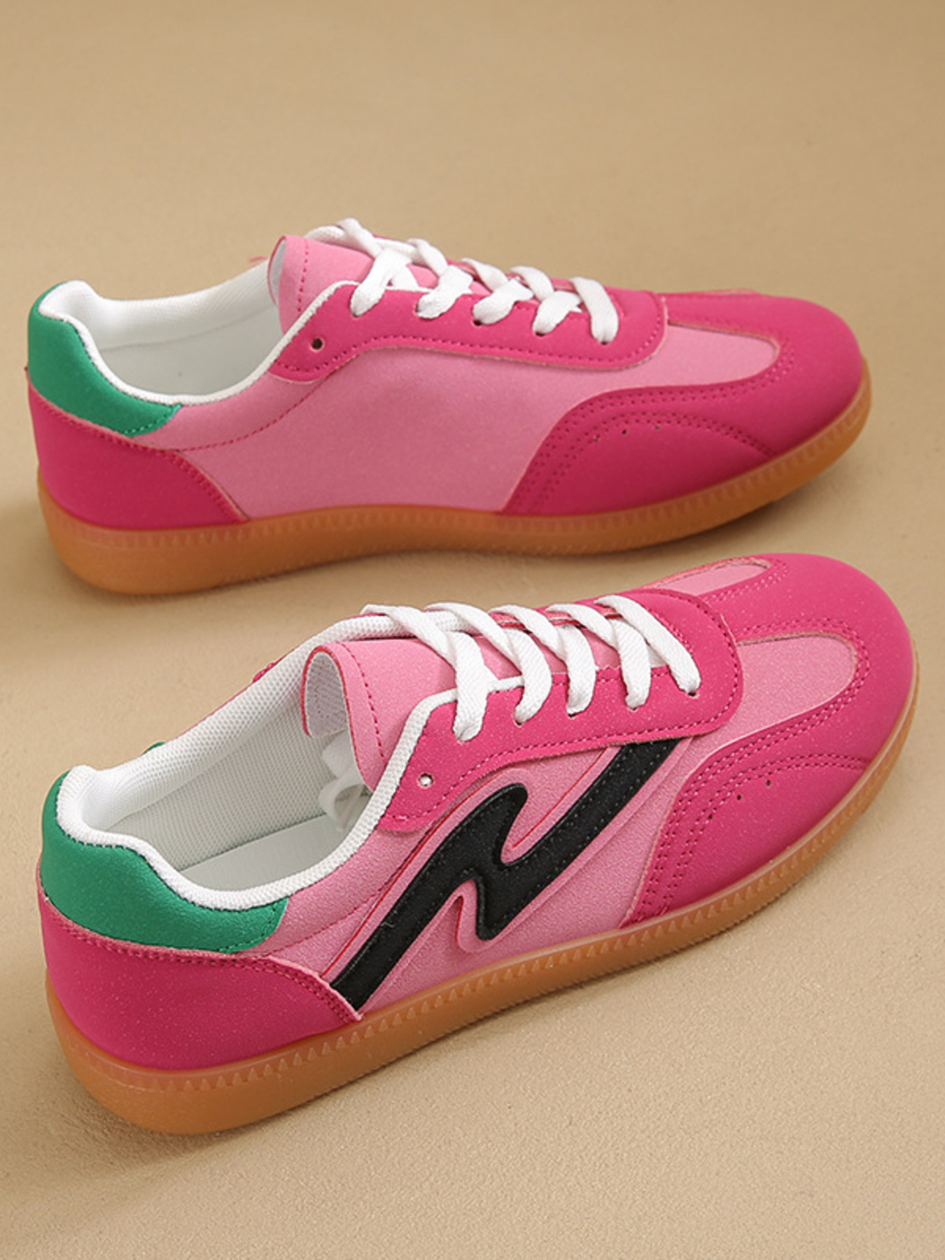 Round Toe Lace Up Sneakers