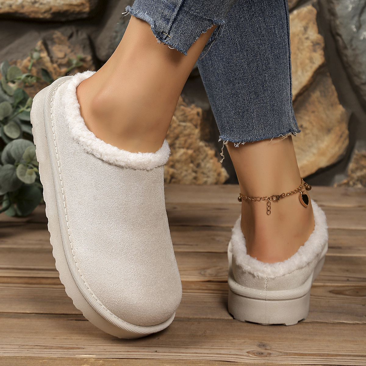 Plush Lined Round Toe Slippers
