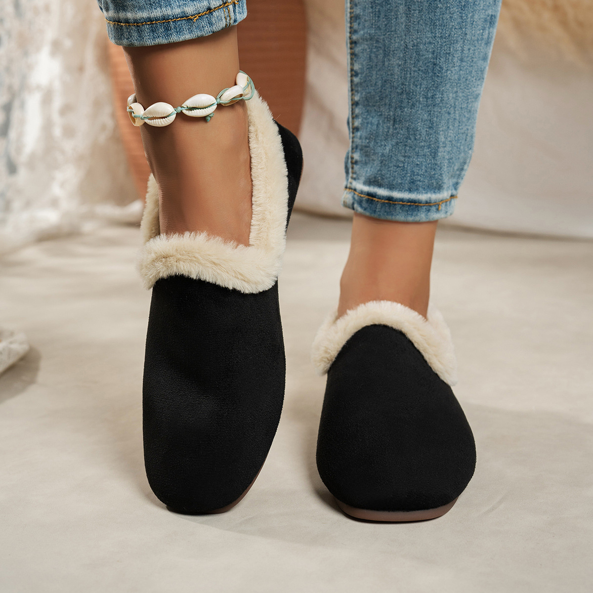 Round Toe Flats Slip-Ons