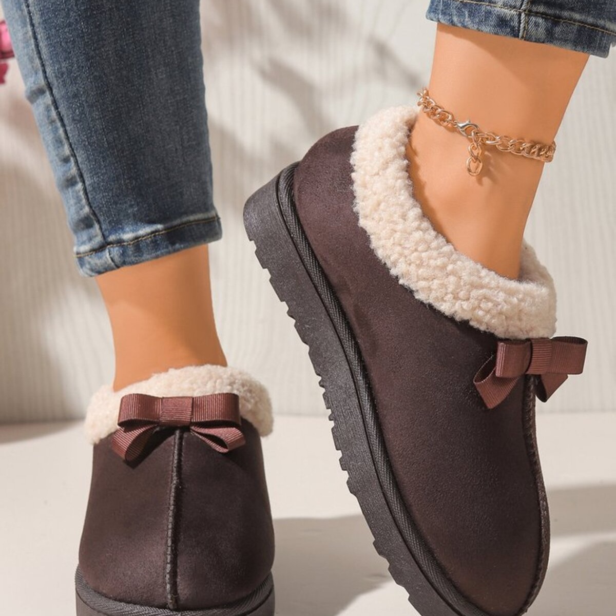 Cozy Bowknot Plush Lined Slip-Ons