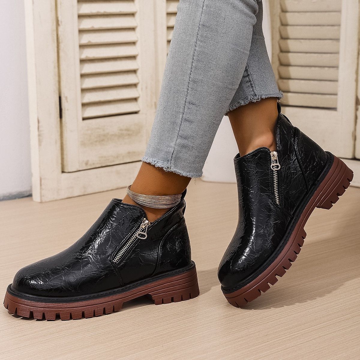 Round Toe Block Heels Boots