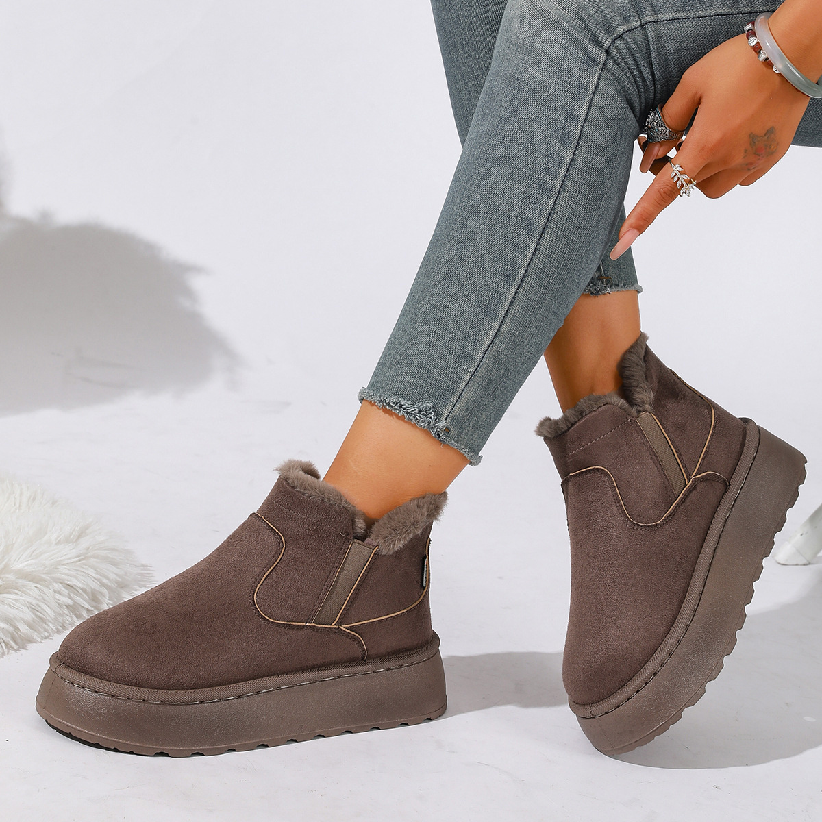 Round Toe Platform Boots