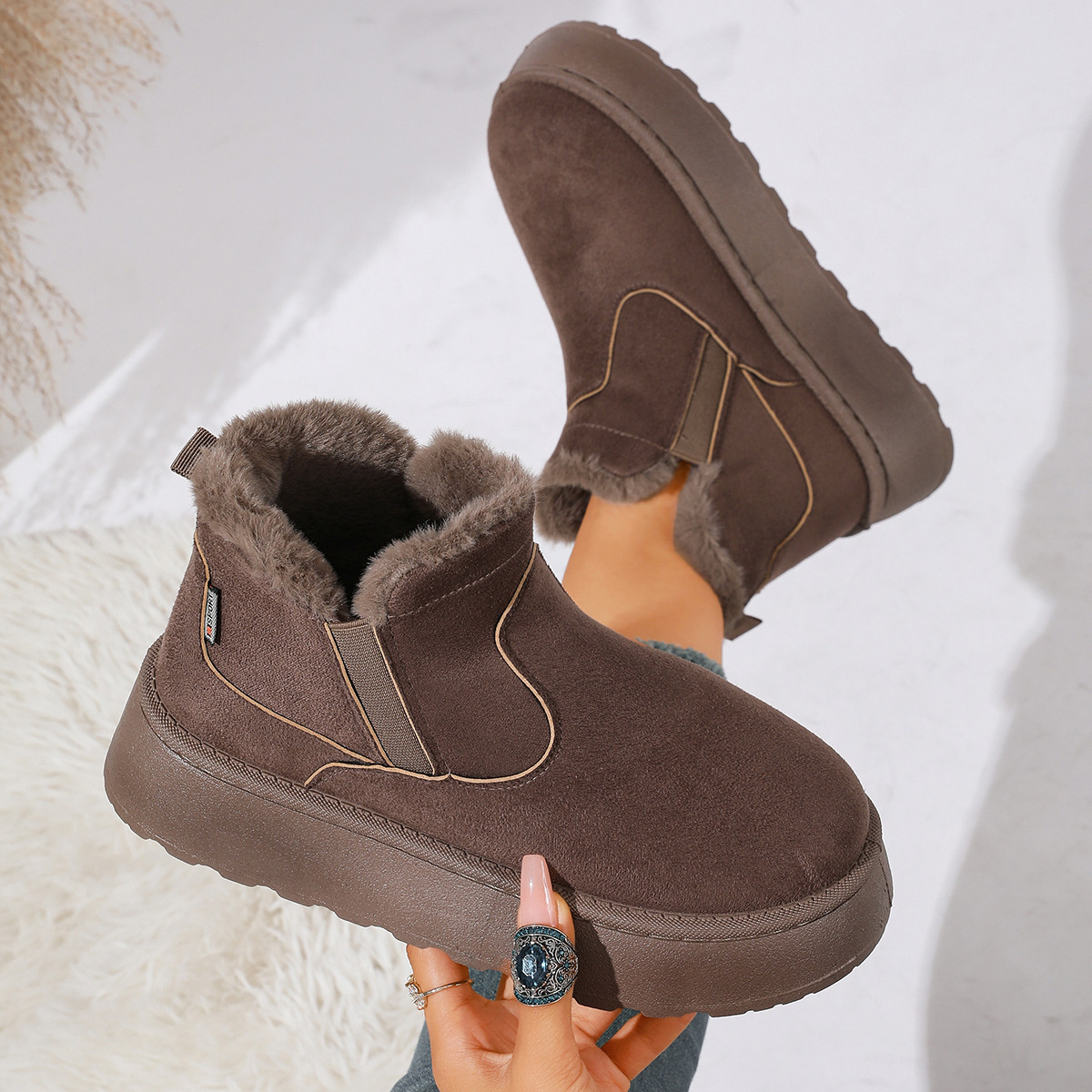 Round Toe Platform Boots