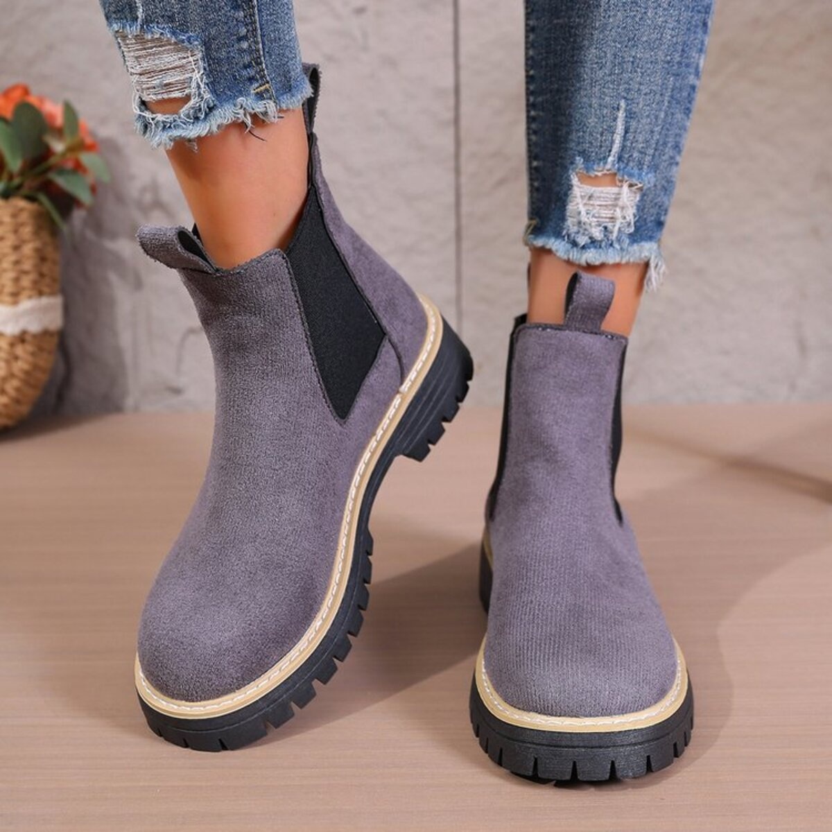 Round Toe Platform Boots