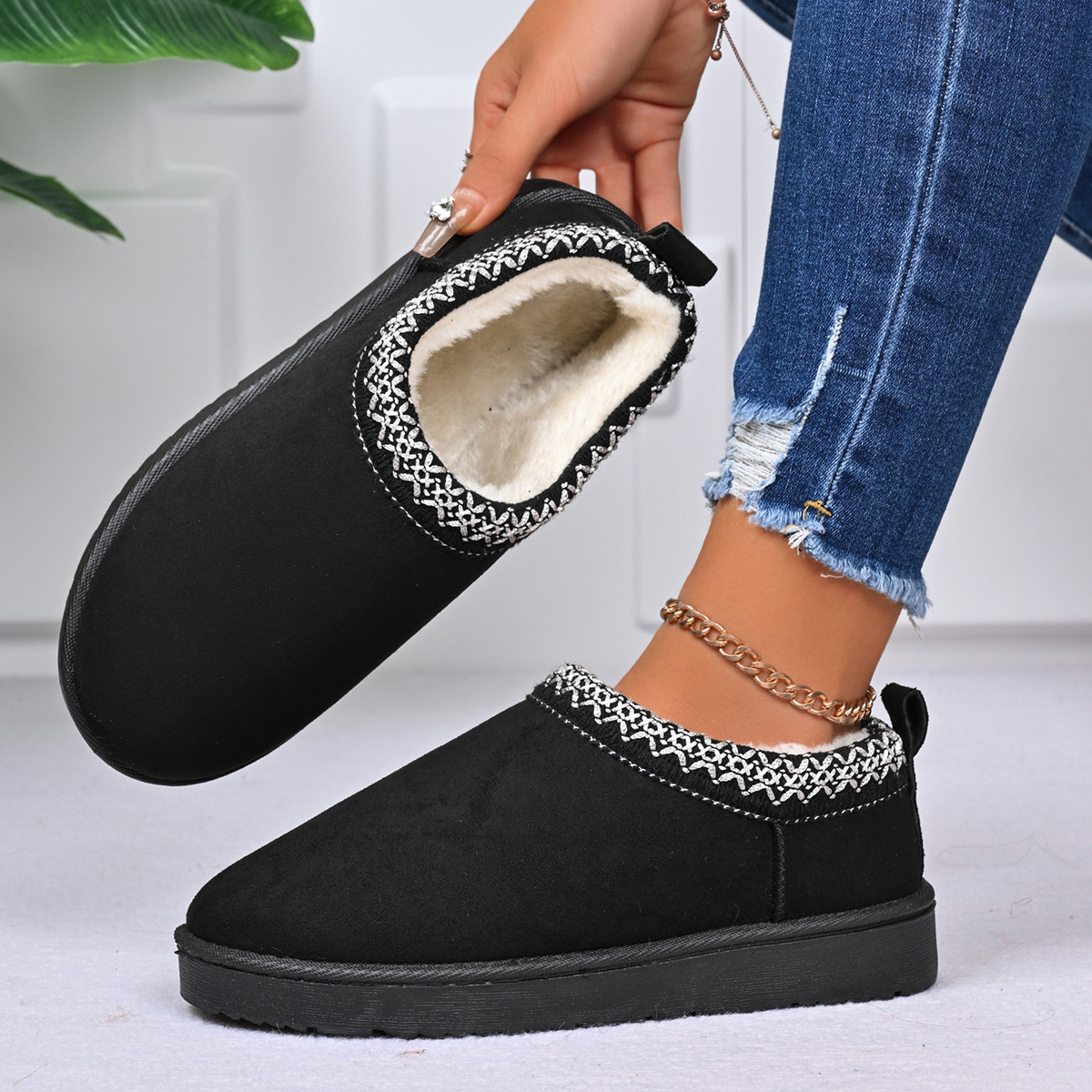 Round Toe Platform Ankle Boots