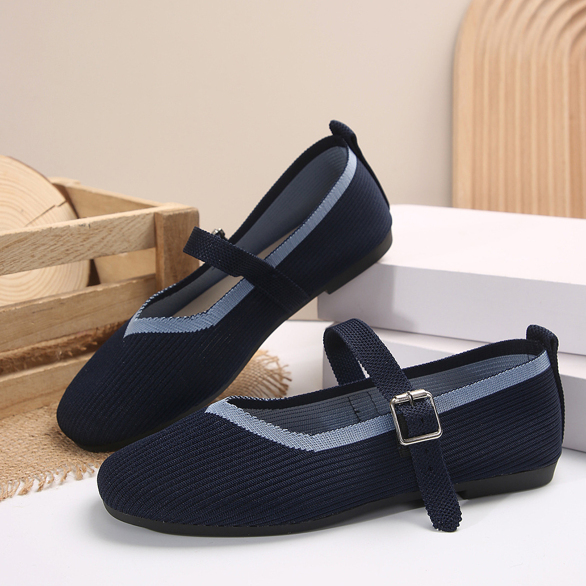 Round Toe Mesh Slip-Ons