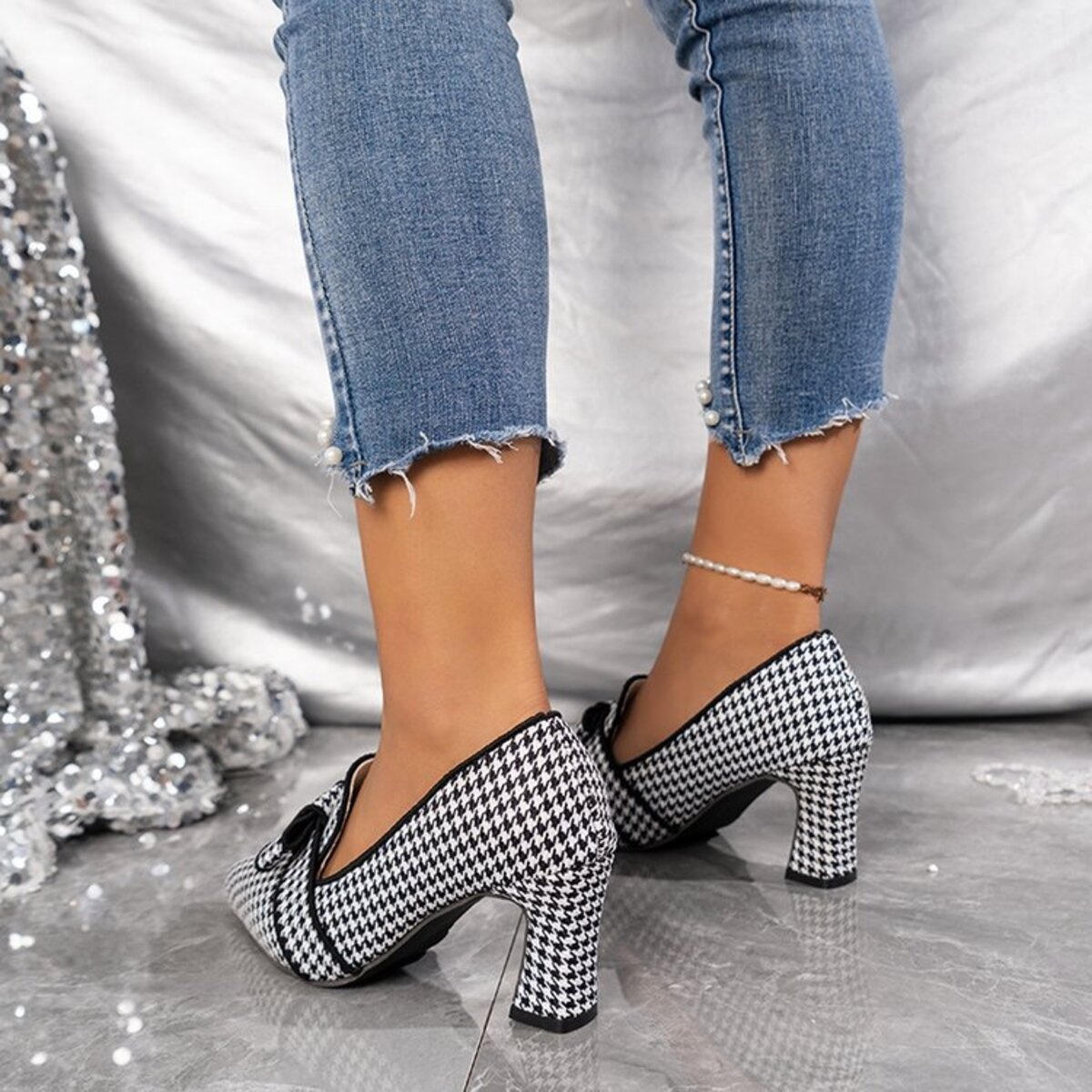 Point Toe Block Heels Pumps