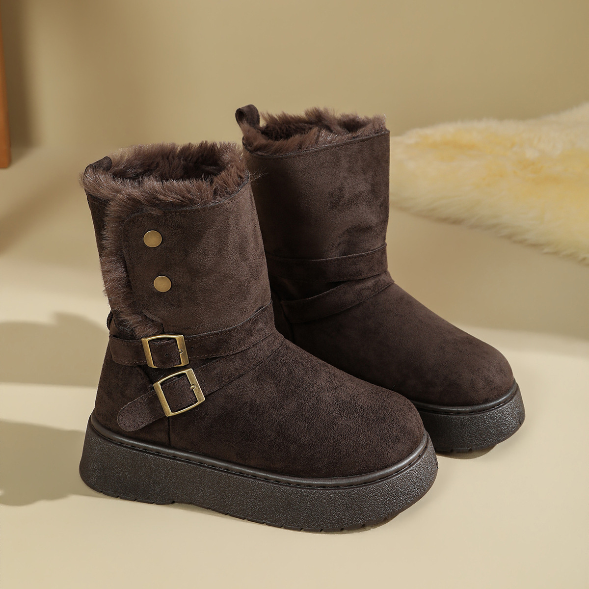 Round Toe Platform Boots