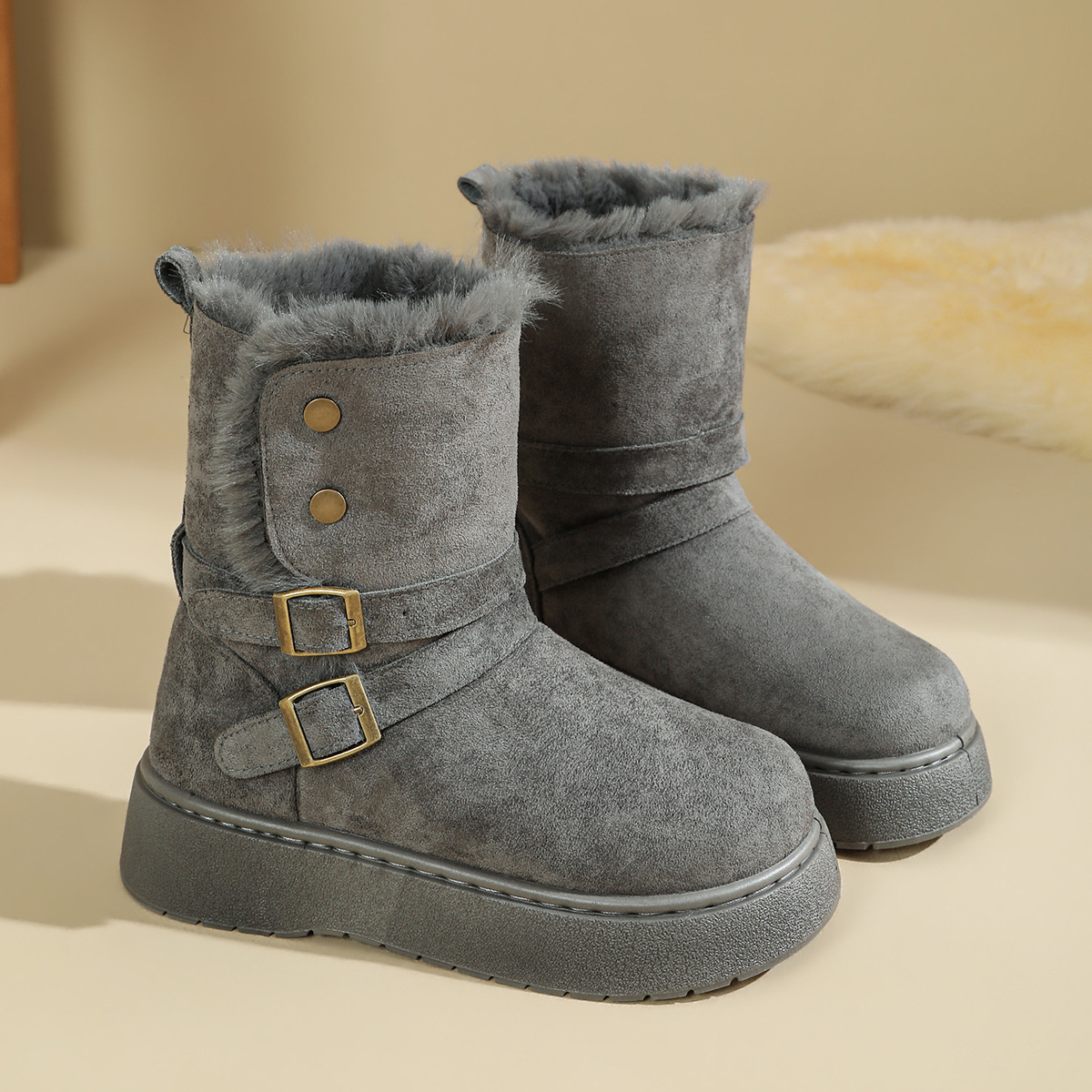 Round Toe Platform Boots