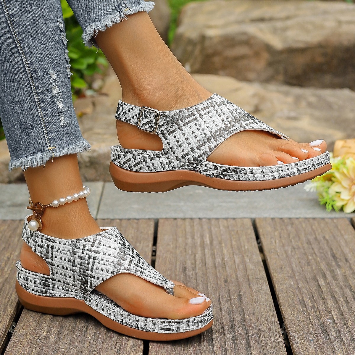 Toe Post Wedge Sandals
