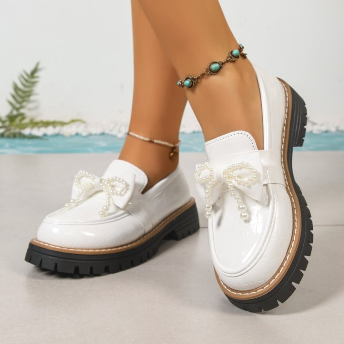 Round Toe Platform Loaferss