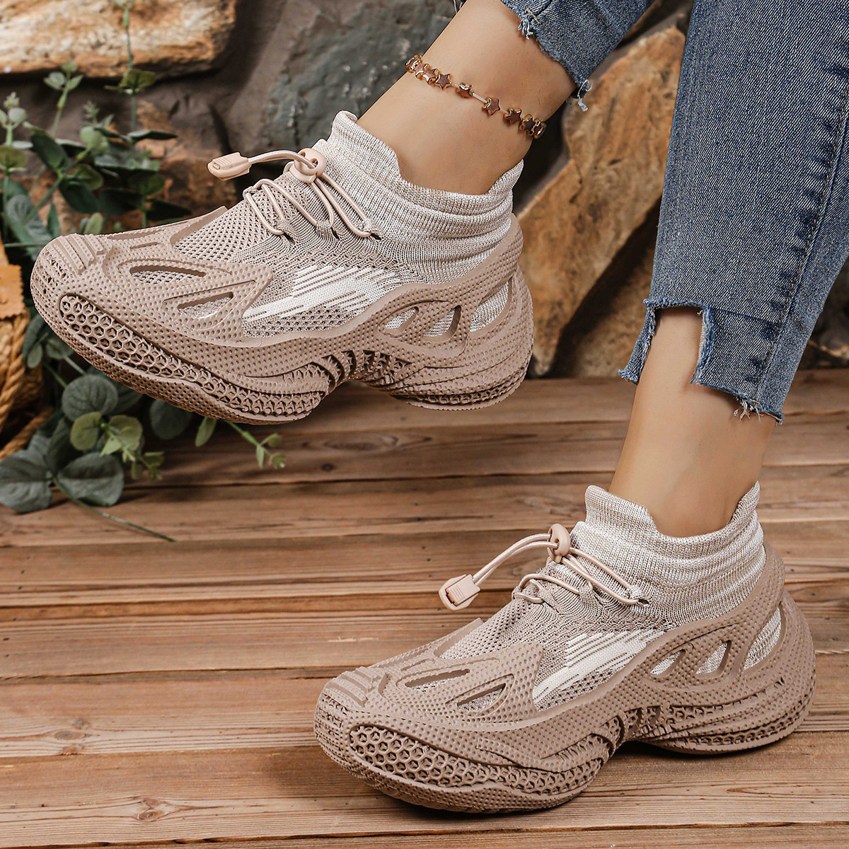 Lace Up Mesh Athletic