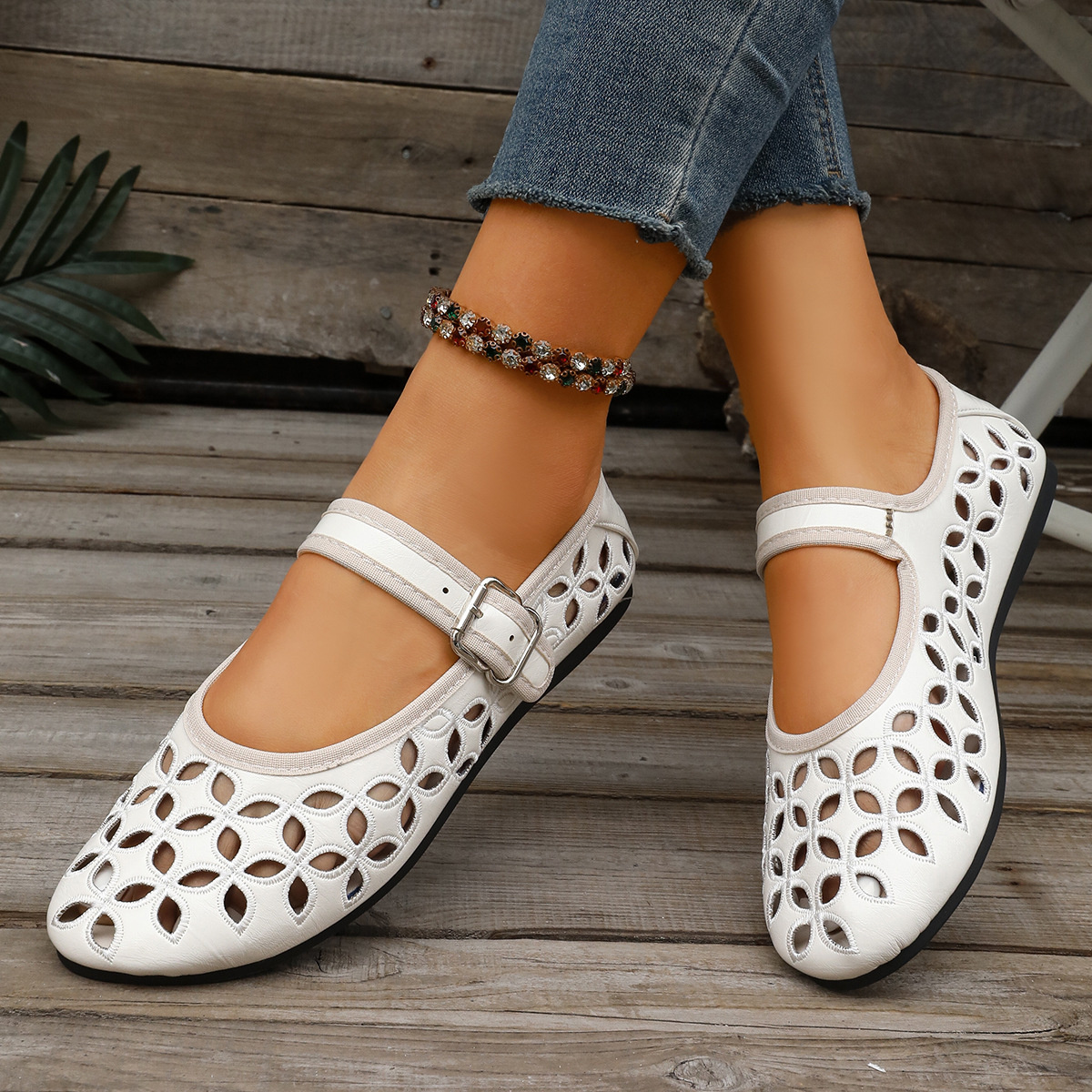 Round Toe Cutout Slip-Ons