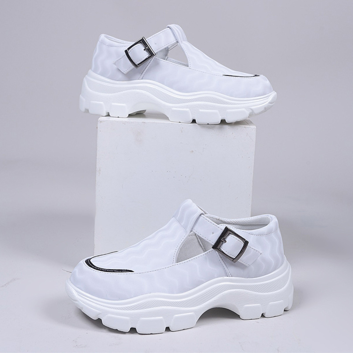 Round Toe Platform Loafers