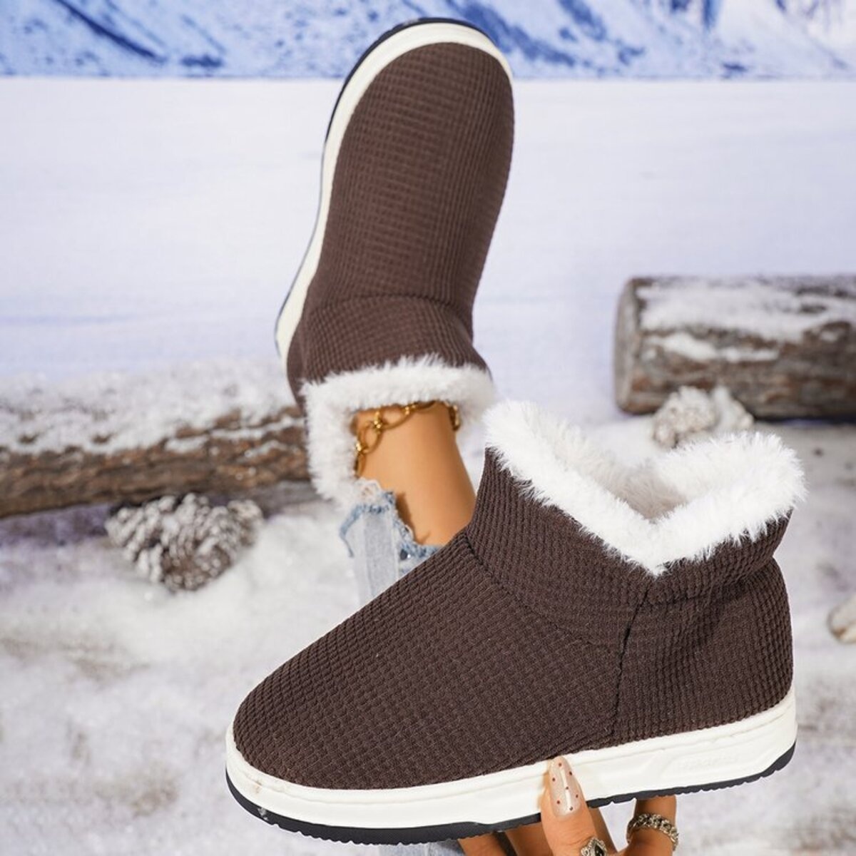 Cozy Knit Ankle Boots with Plush Lining