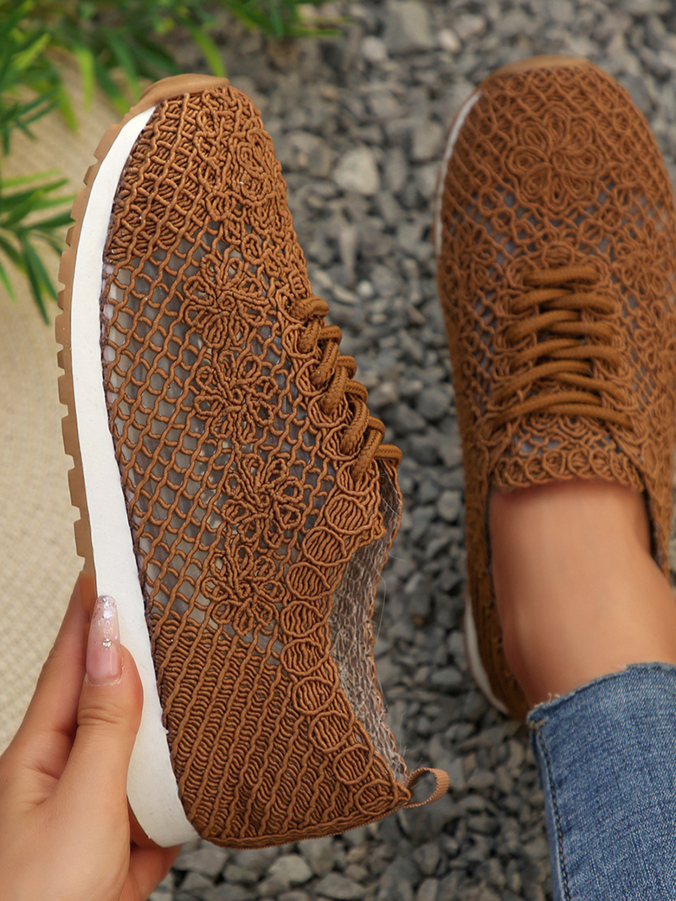 Breathable Mesh Lace-Up Sneakers