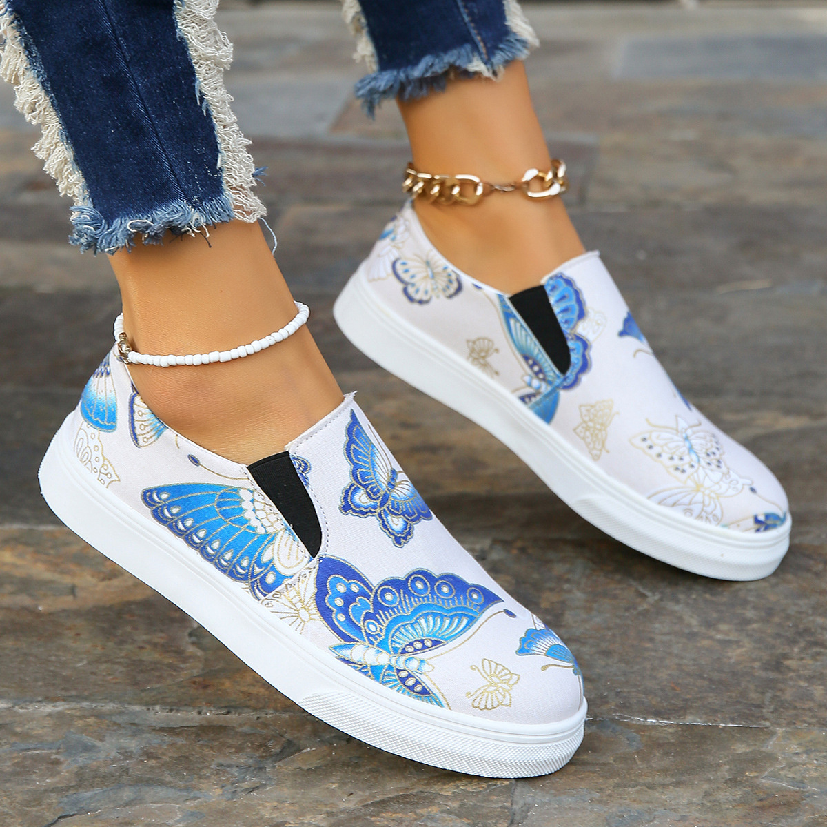 Butterfly Print Round Toe Slip-Ons
