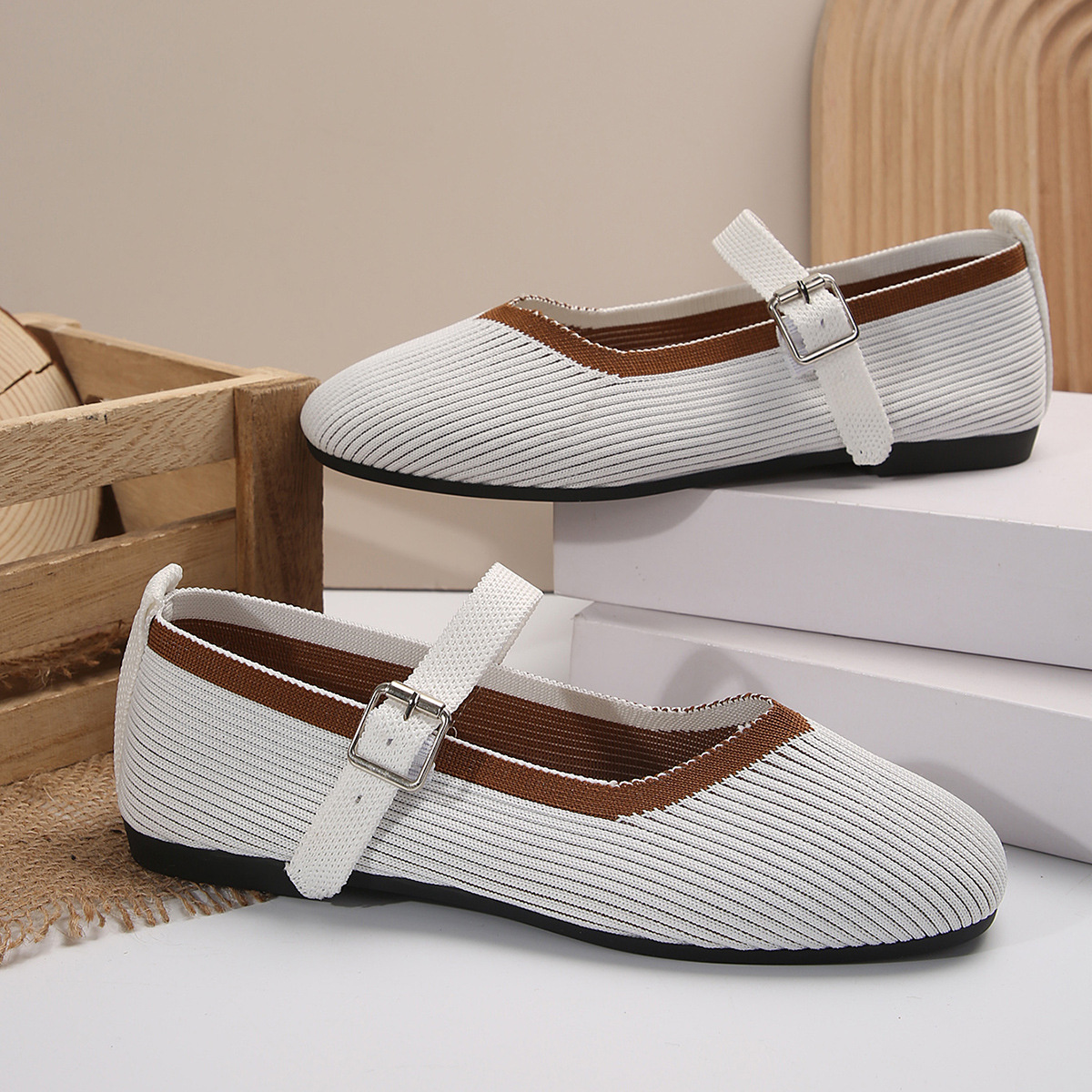 Round Toe Mesh Slip-Ons