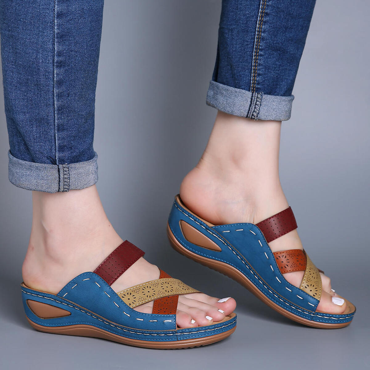 Crisscross Casual Wedge Sandals