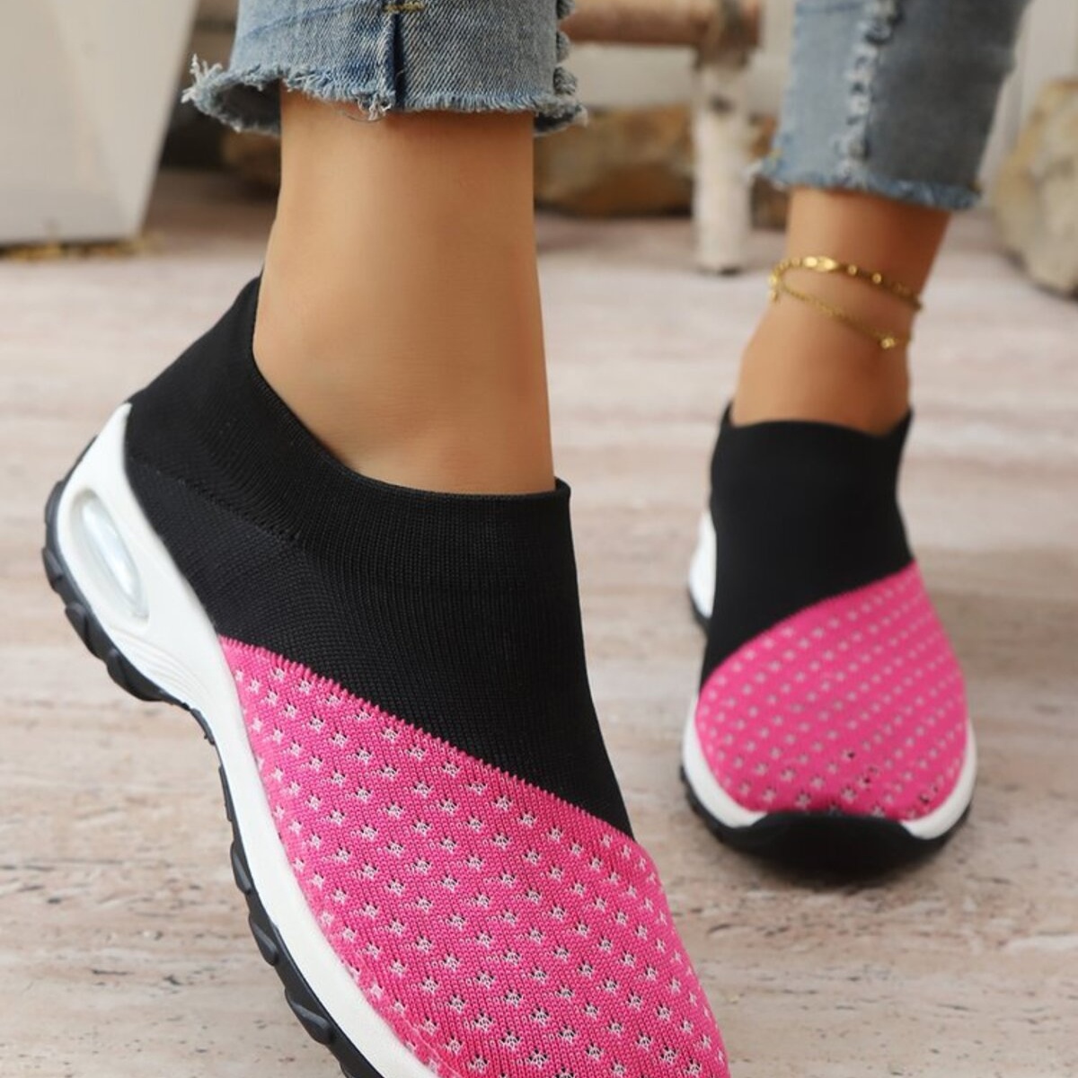 Color Block Mesh Athletic