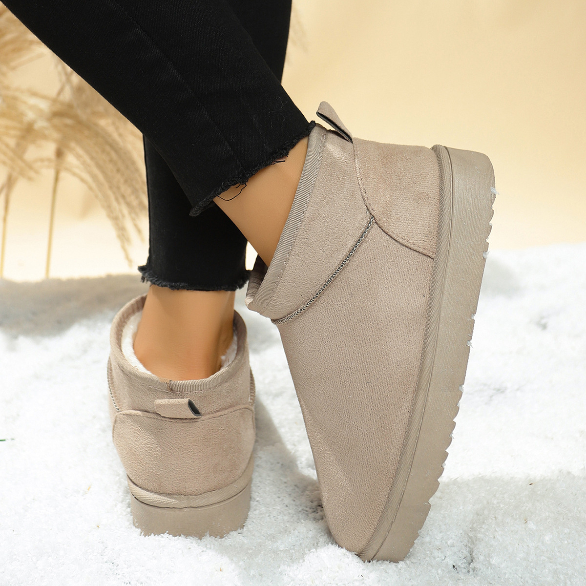 Round Toe Platform Boots