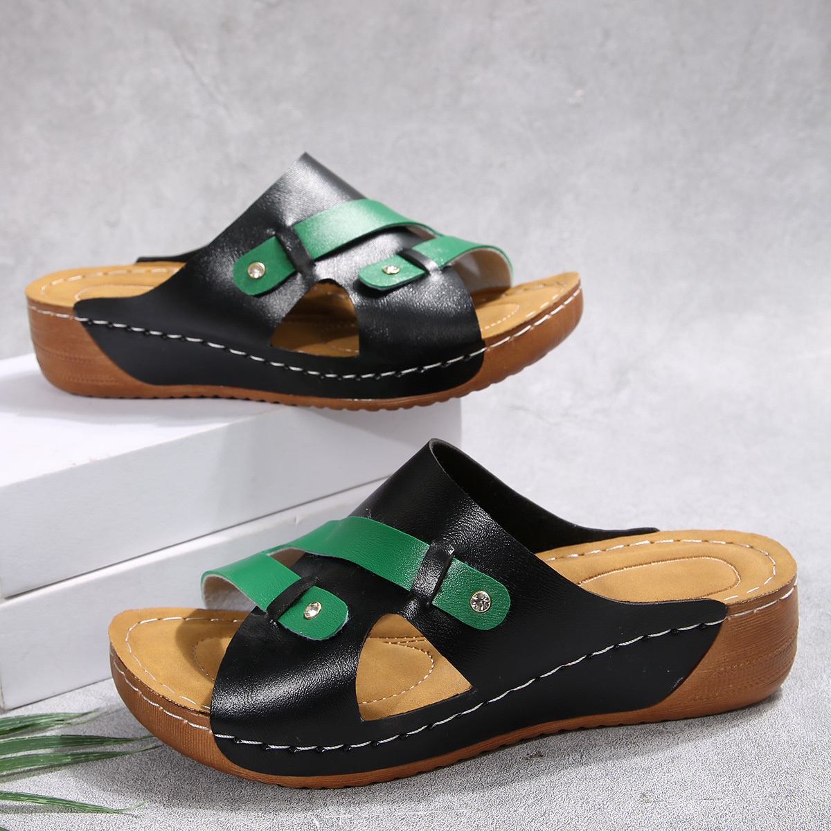 Cutout Contrast Wedge Sandals