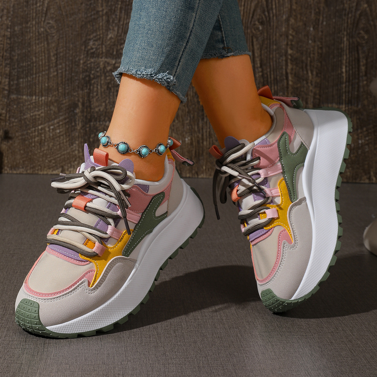 Round Toe Lace Up Sneakers