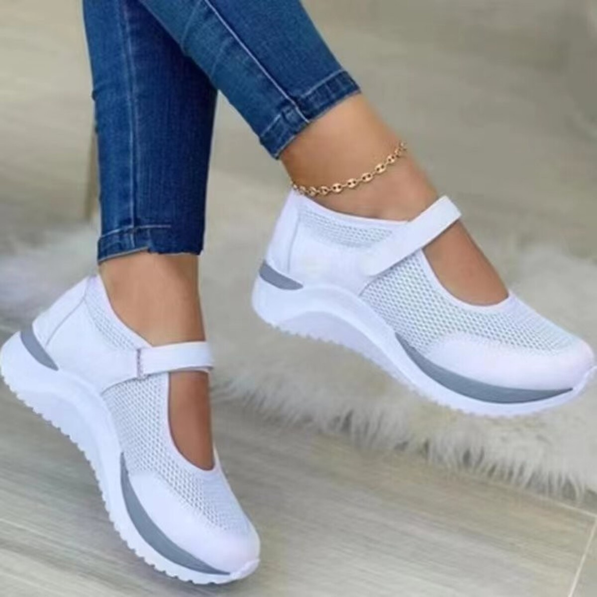 Round Toe Mesh Slip-Ons
