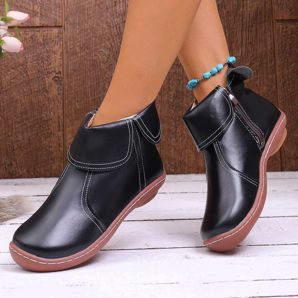 Round Toe Side Zipper Boots
