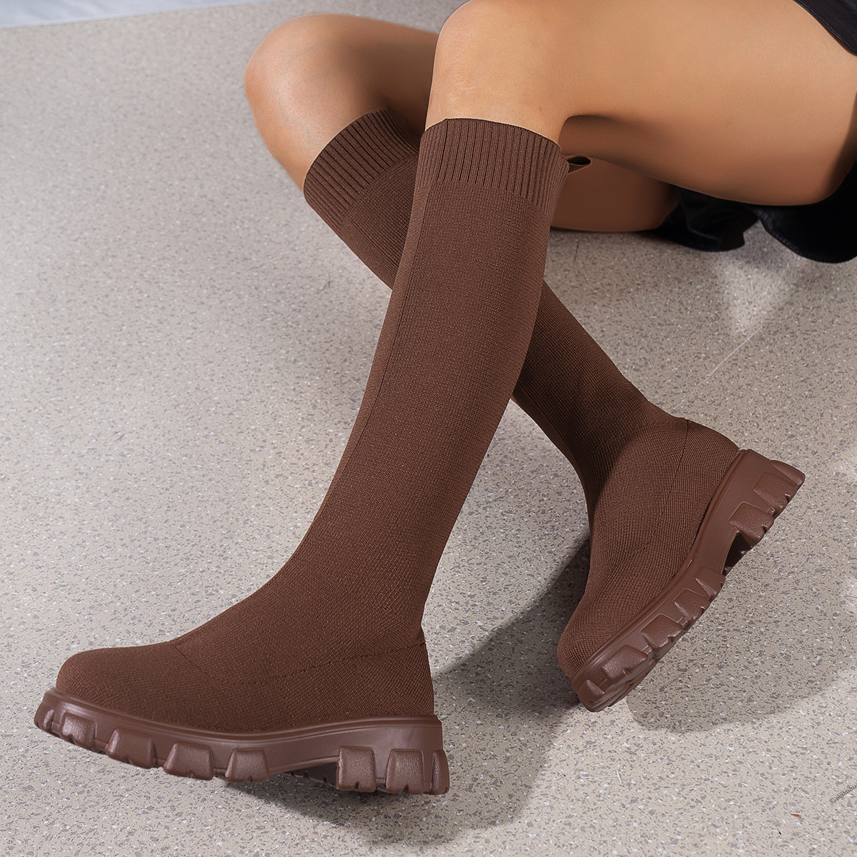 Round Toe Platform Boots